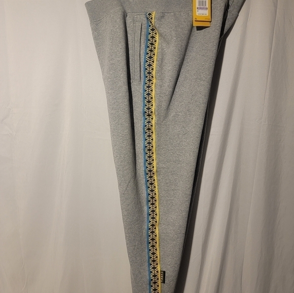 Under Armour Other - Under Armour Mens Size XXL Steph Curry Fleece Joggers Gray New 1366627 011